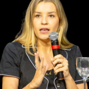 Poliana (3)